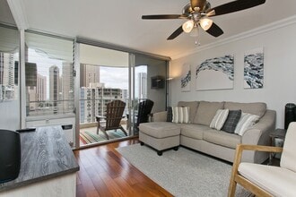 Building Photo - Available now! Fully furnished - Oceanview - Beautiful 2bedroom condo in Waikiki