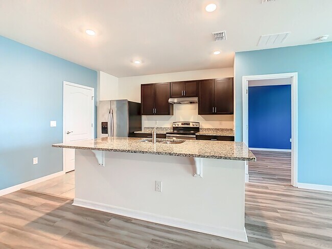 Building Photo - 3348 Perennial Ln