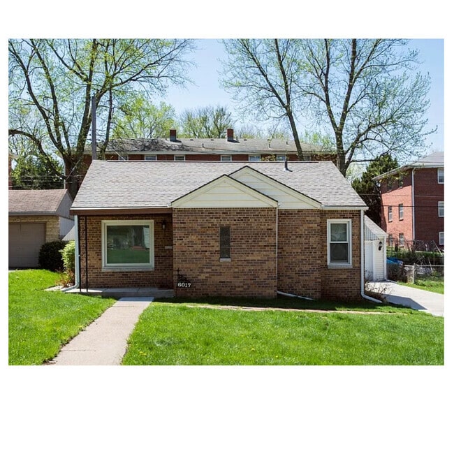 Building Photo - 6017 Evans St