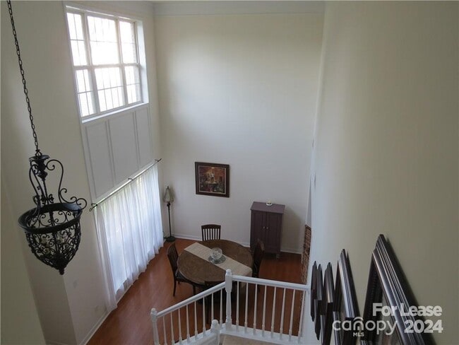 Building Photo - 1003 Basin Ct