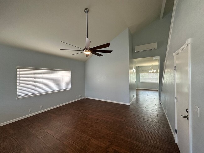 Building Photo - 1082-1082 Hakala St