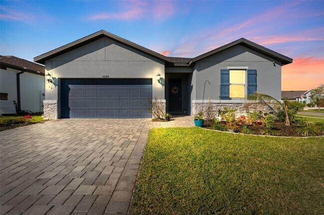Building Photo - 34244 Radley Wy