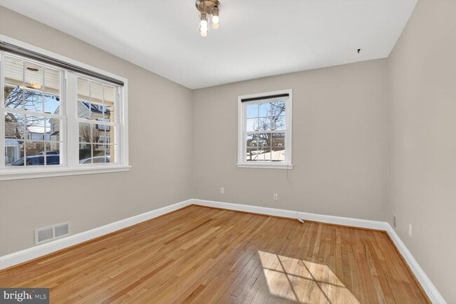 Building Photo - 4411 Edgefield Rd