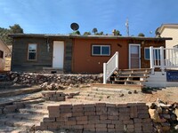 Building Photo - Pioche 2 Bedroom Home