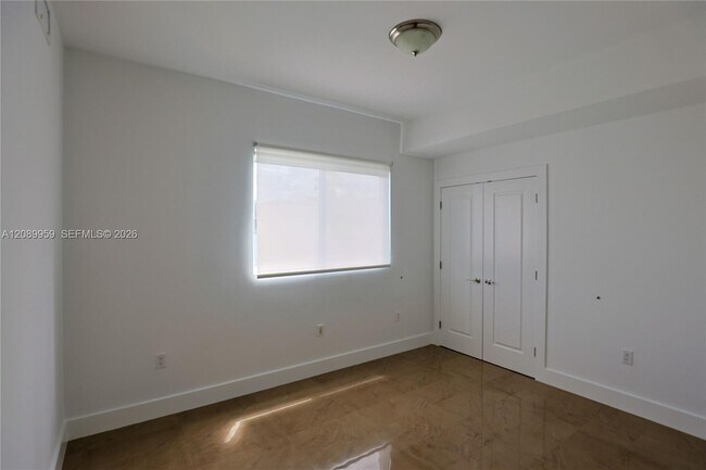 Building Photo - 7520 SW 59th Pl