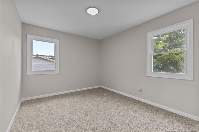 Building Photo - 7326 Hyannis Dr