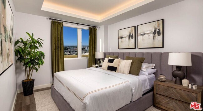 Building Photo - 10375 Washington Blvd