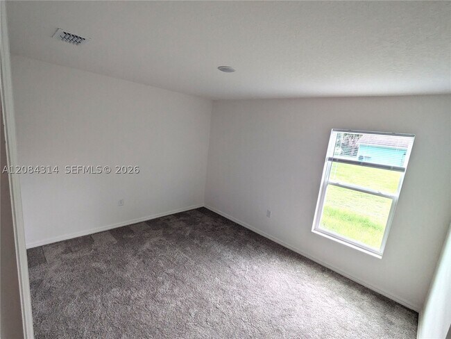 Building Photo - 1329 Biarritz St NW