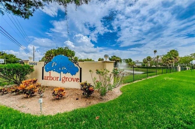 Building Photo - 3001 58th Ave S