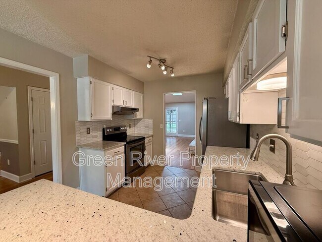 Building Photo - 12955 Julington Ridge Dr E