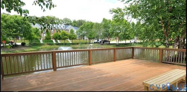 Building Photo - 7362 Pebble Lake Dr