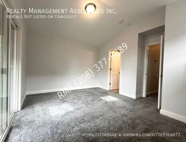 Building Photo - 2109 N 34th St
