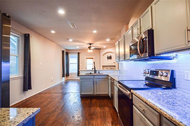 Building Photo - 1305 Pine Ridge Rd