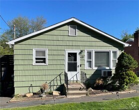 Building Photo - 49 Homeside Ave