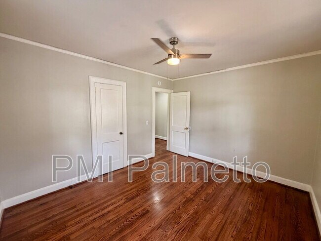 Building Photo - 1304 Mt Vernon St