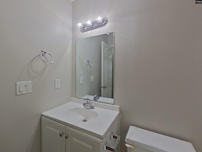 Building Photo - 108 Quinton Ln