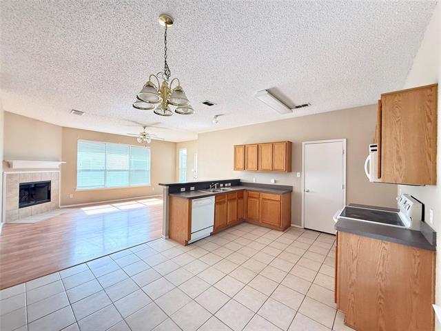 Building Photo - 6316 Downeast Dr