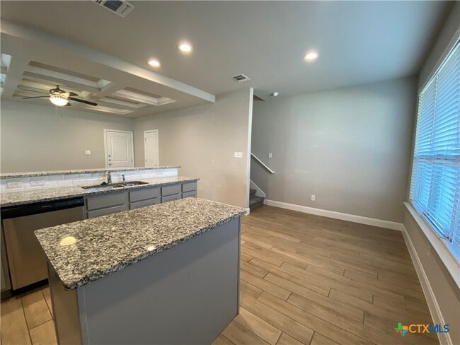 Building Photo - 2014 Rueben Rd