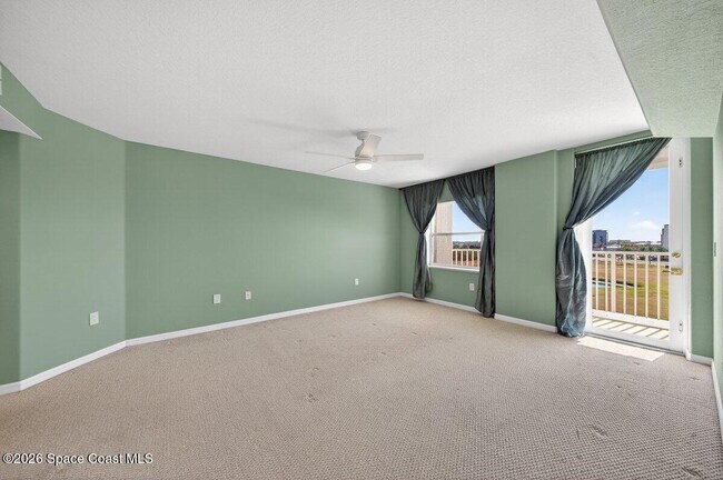 Building Photo - 8903 Laguna Ln