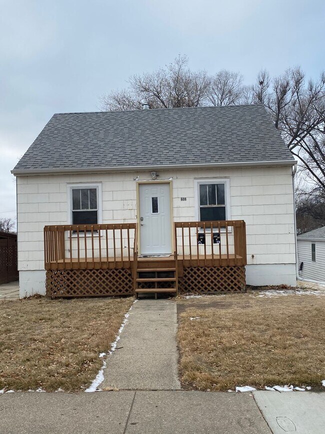 Primary Photo - 608 N 19th St
