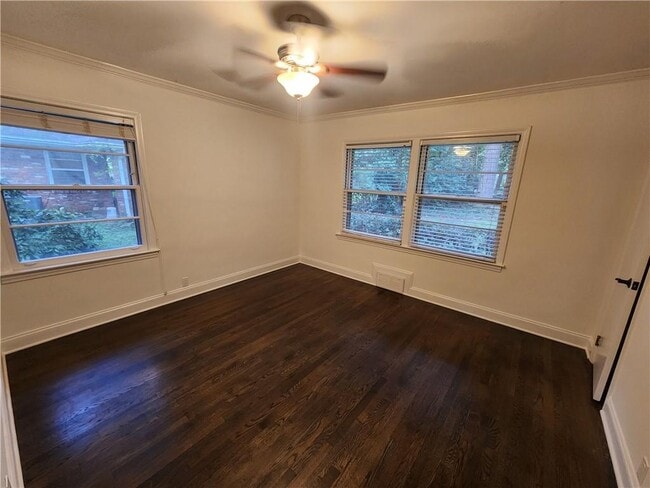 Building Photo - 2348 Clairmont Rd