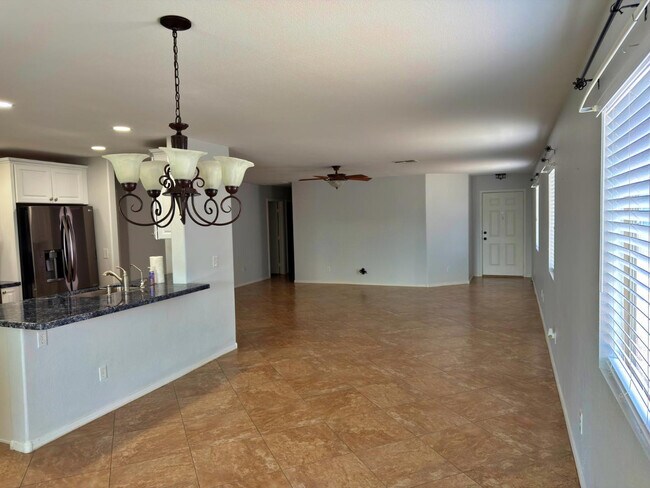 Building Photo - 30479 N Bareback Trail