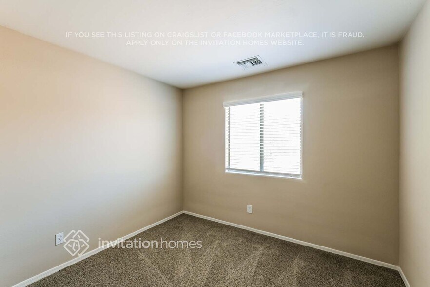 Building Photo - 9356 W Cordes Rd
