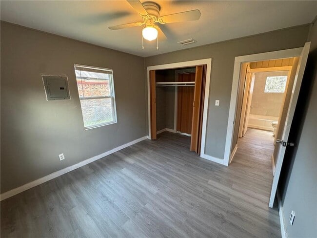 Building Photo - 2853 Josephine St