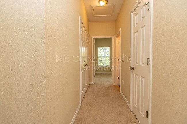 Building Photo - 2504 Gladiolus St