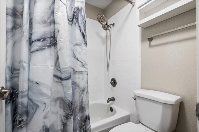 Building Photo - 92-1519 Aliinui Drive, Unit 12G