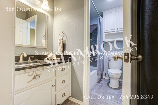 Building Photo - Meadowland Estates