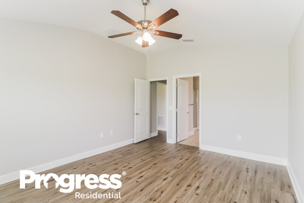 Building Photo - 7083 Lamium Ct