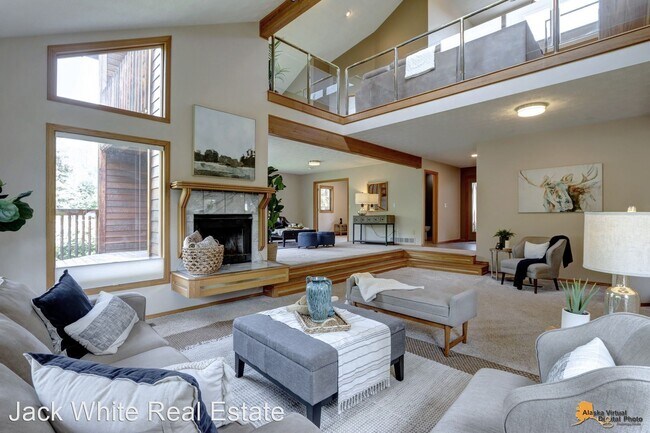 Building Photo - 3 br, 2.5 bath House - 4201 Westwood Drive