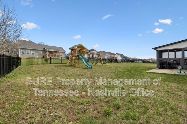 Building Photo - 429 Crestwicke Ct