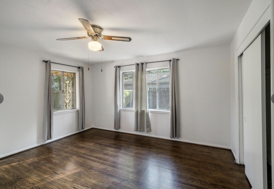 Building Photo - 3106 Prescott St