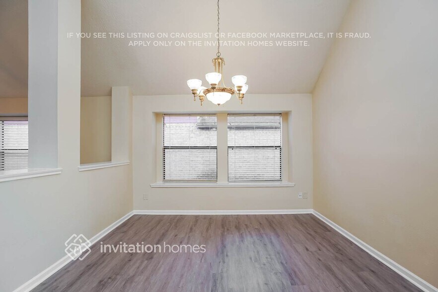 Building Photo - 14635 S Hearthstone Green Dr