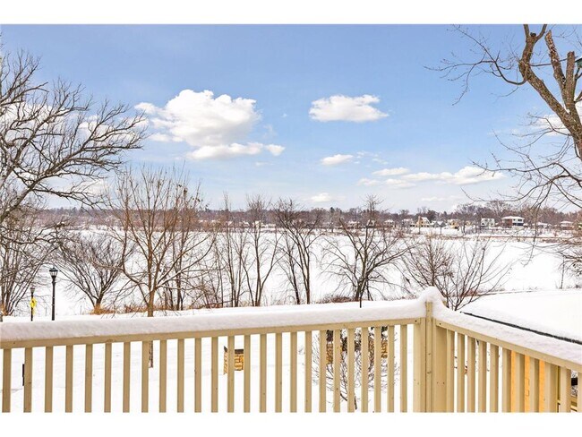 Building Photo - 1197 W Como Blvd