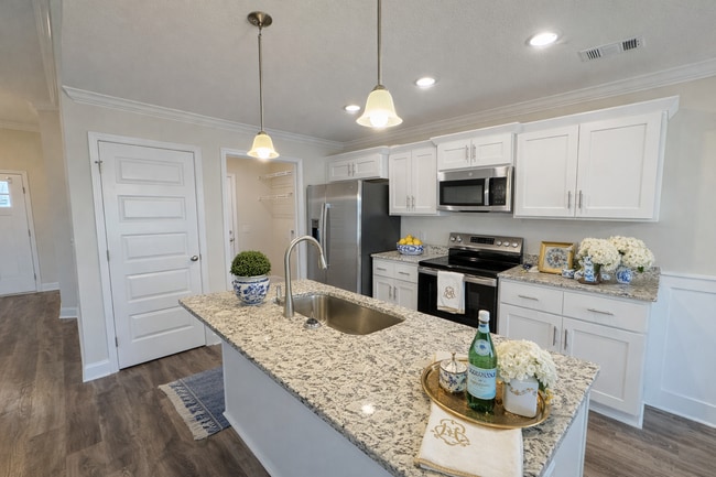 Building Photo - 305A Freight Train Trl