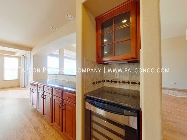 Building Photo - 3665 Cherry Plum Dr