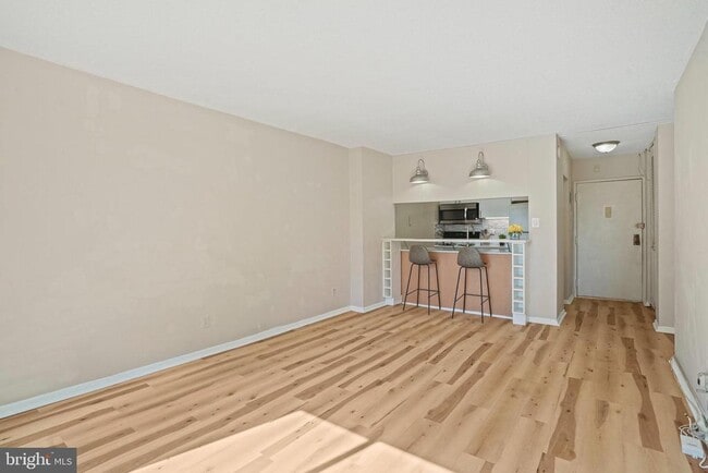 Building Photo - 11801 Rockville Pike