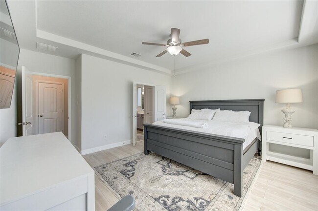 Building Photo - 29323 Sagewood Arbor Ln