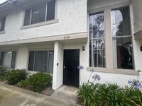 Building Photo - Available Move In Today!! Beautiful Two St...