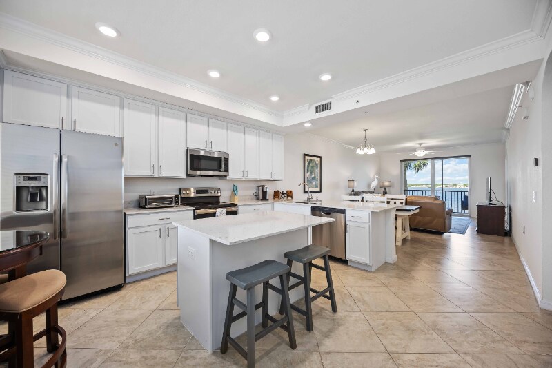 Building Photo - 1020 Tidewater Shores Loop