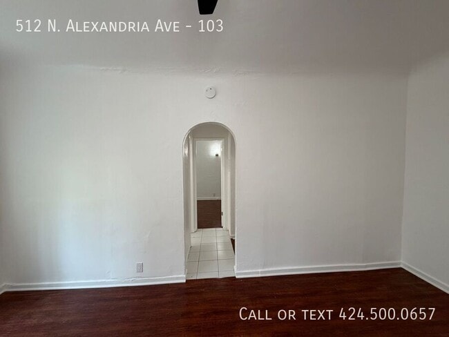 Building Photo - 512 Alexandria Ave