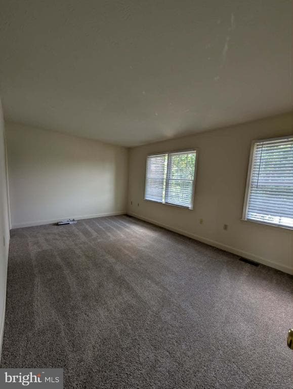 Building Photo - 105 Equestrian Dr