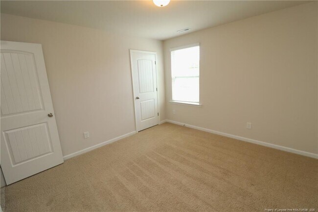 Building Photo - 114 Scoville Rd