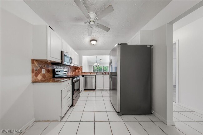 Building Photo - 230 Timber Lake Cir