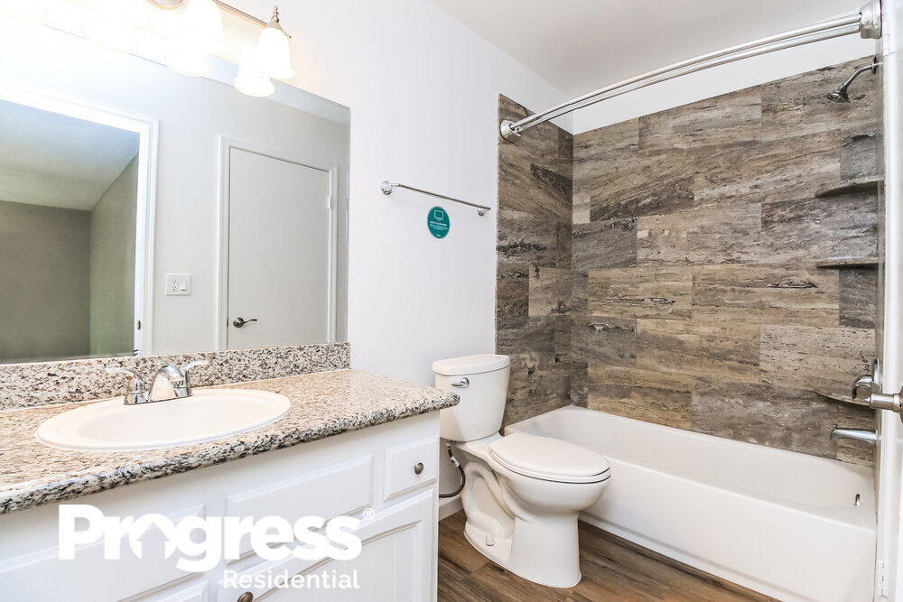 Building Photo - 2718 W Brooks St