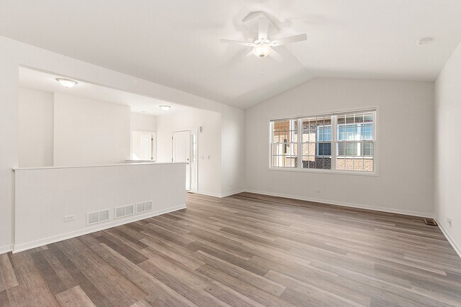 Building Photo - 58 Olympus Dr