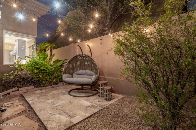 Building Photo - 8919 E Cll Del Palo Verde